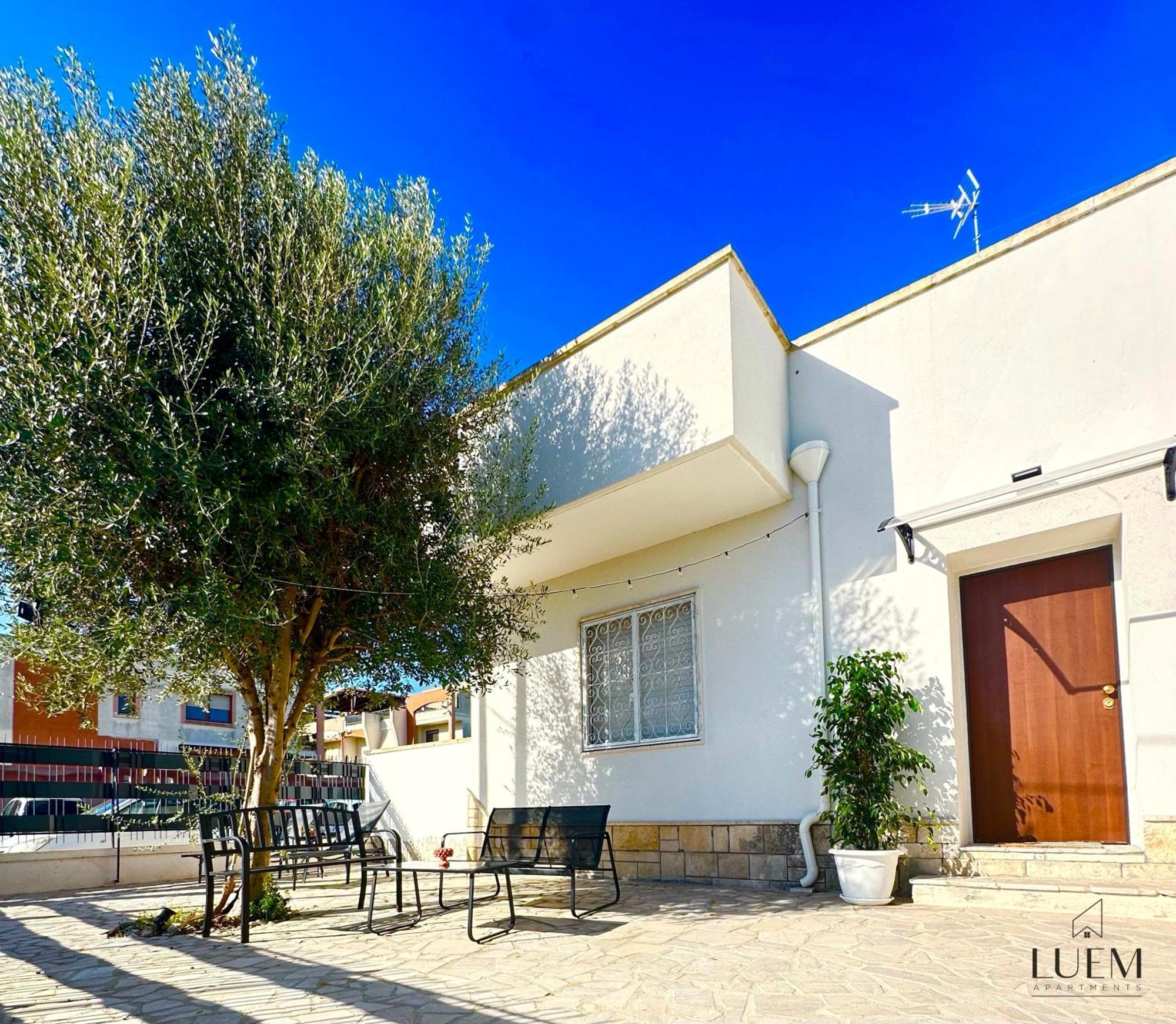 Luem Apartments Lecce Extérieur photo